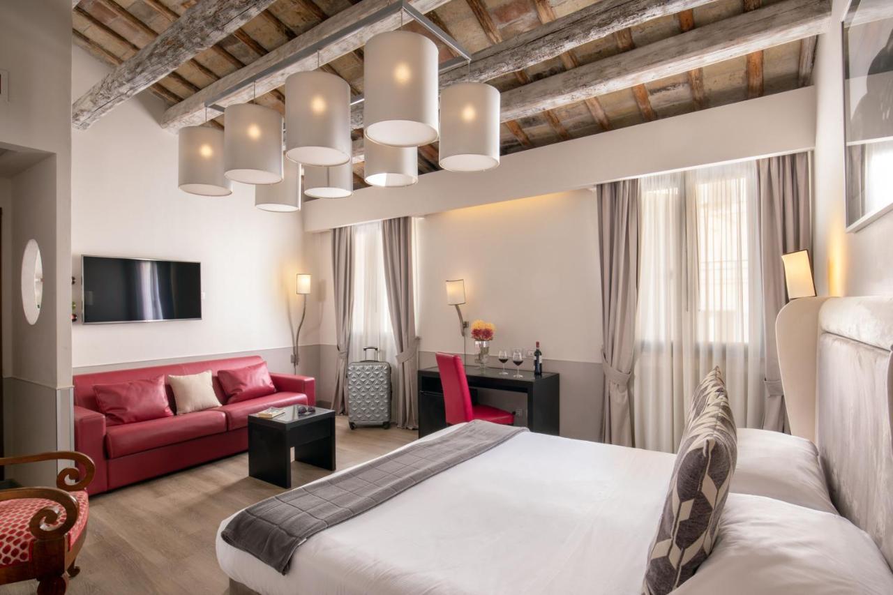 Condotti Palace Рим Экстерьер фото